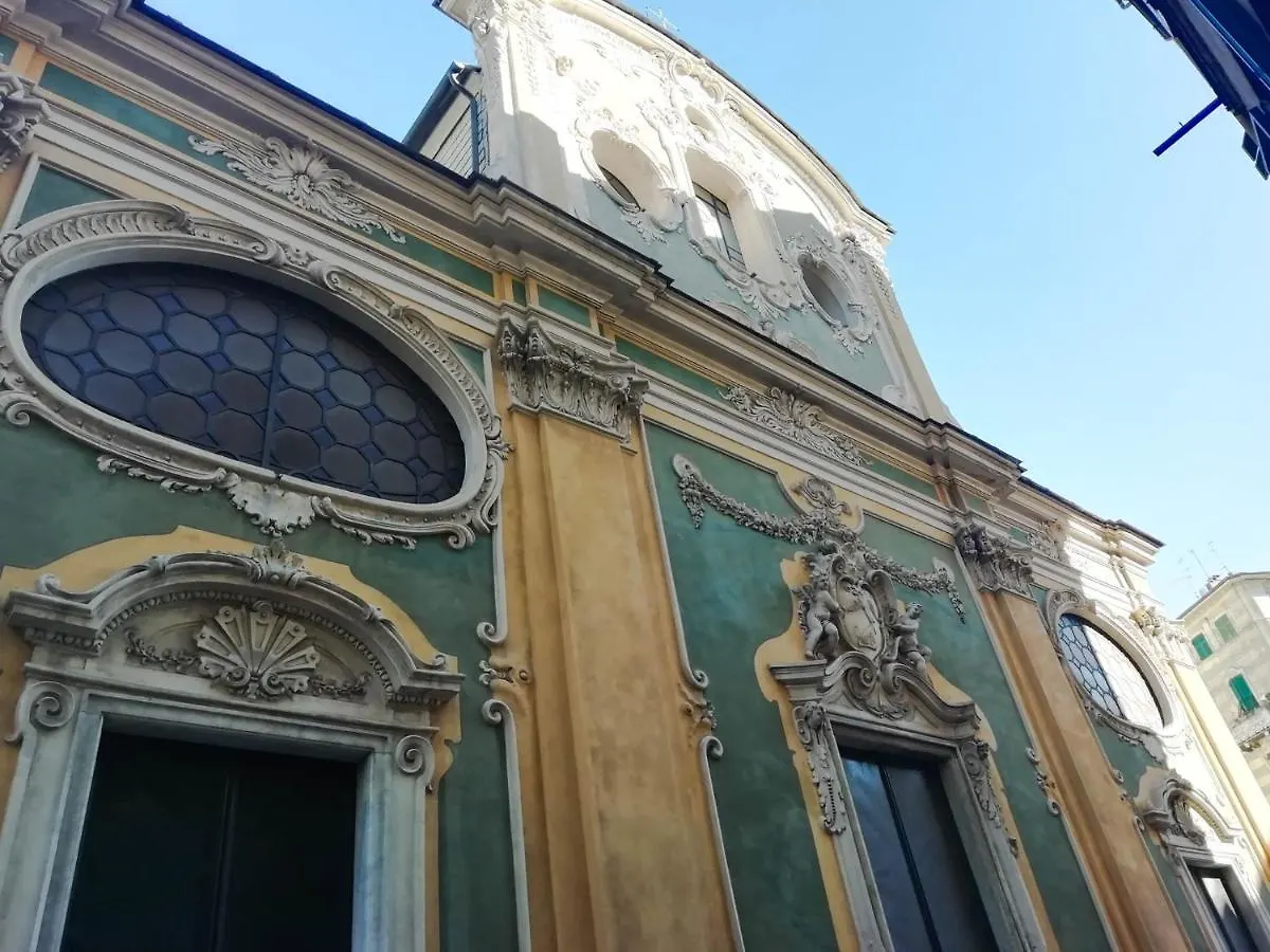 MistrangeloHome 3 - Appartamento in Pieno Centro Savona Italia